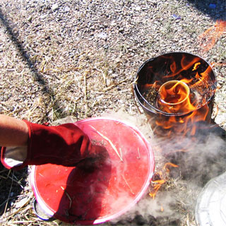 burning pot raku firing uvapapa Villa Grove San Luis Valley colorado pottery fireweed studio jenn weede